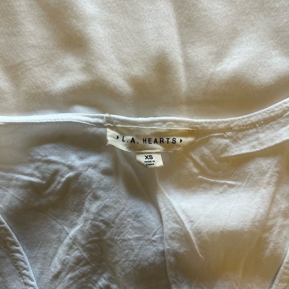 White PacSun LA Hearts button up crop top with bow - Picture 5 of 6